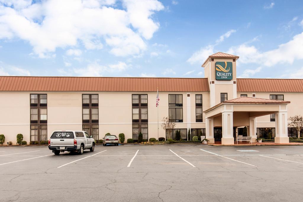 Quality Inn Valley - West Point Exterior foto